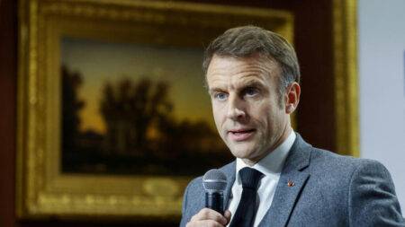 Macron’s reshuffle tilts French cabinet to the right ahead of EU elections