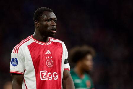 Brian Brobbey rejects Manchester United interest and insists he wants to stay at Ajax
