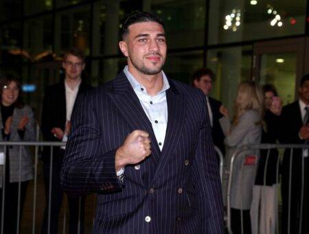 Tommy Fury shocks with bold new facial hair
