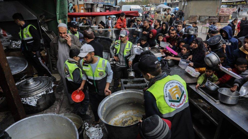 UN agency condemns aid halt over alleged help for Hamas attacks UN agency condemns aid halt over alleged help for Hamas attacks
