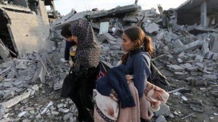 Israel Gaza: Biden says Israel must protect vulnerable in Rafah
