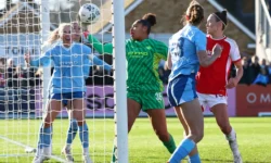 Women’s FA Cup results and roundup – ‘Arsenal locked out, Chelsea squeeze by & United avoid upset’