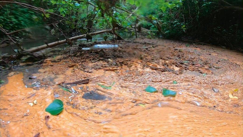 ‘Bonus ban for bosses if water is polluted’ – Paper Talk