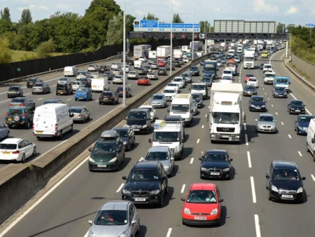 Huge part of London is going to be hell on earth this weekend thanks to M25 closure – stay at home and paint instead