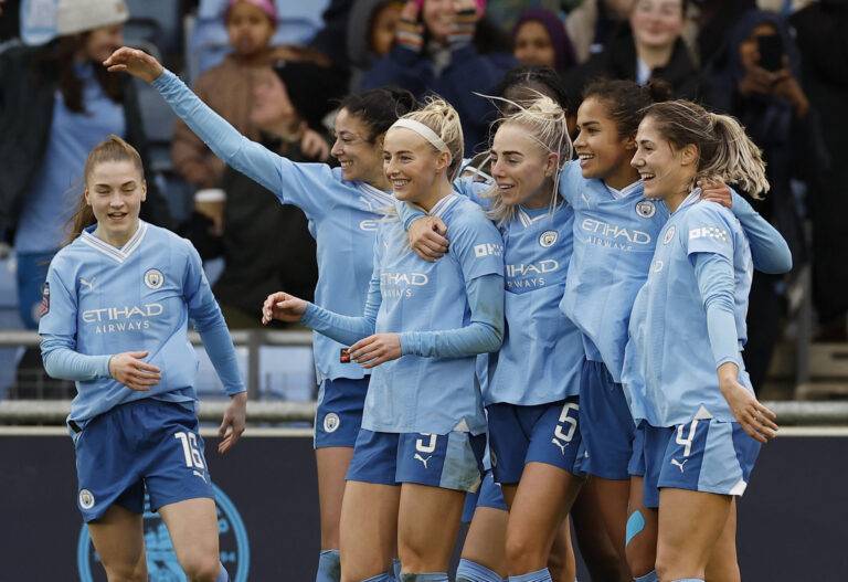 Government briefed on plans to grow women’s football in England 