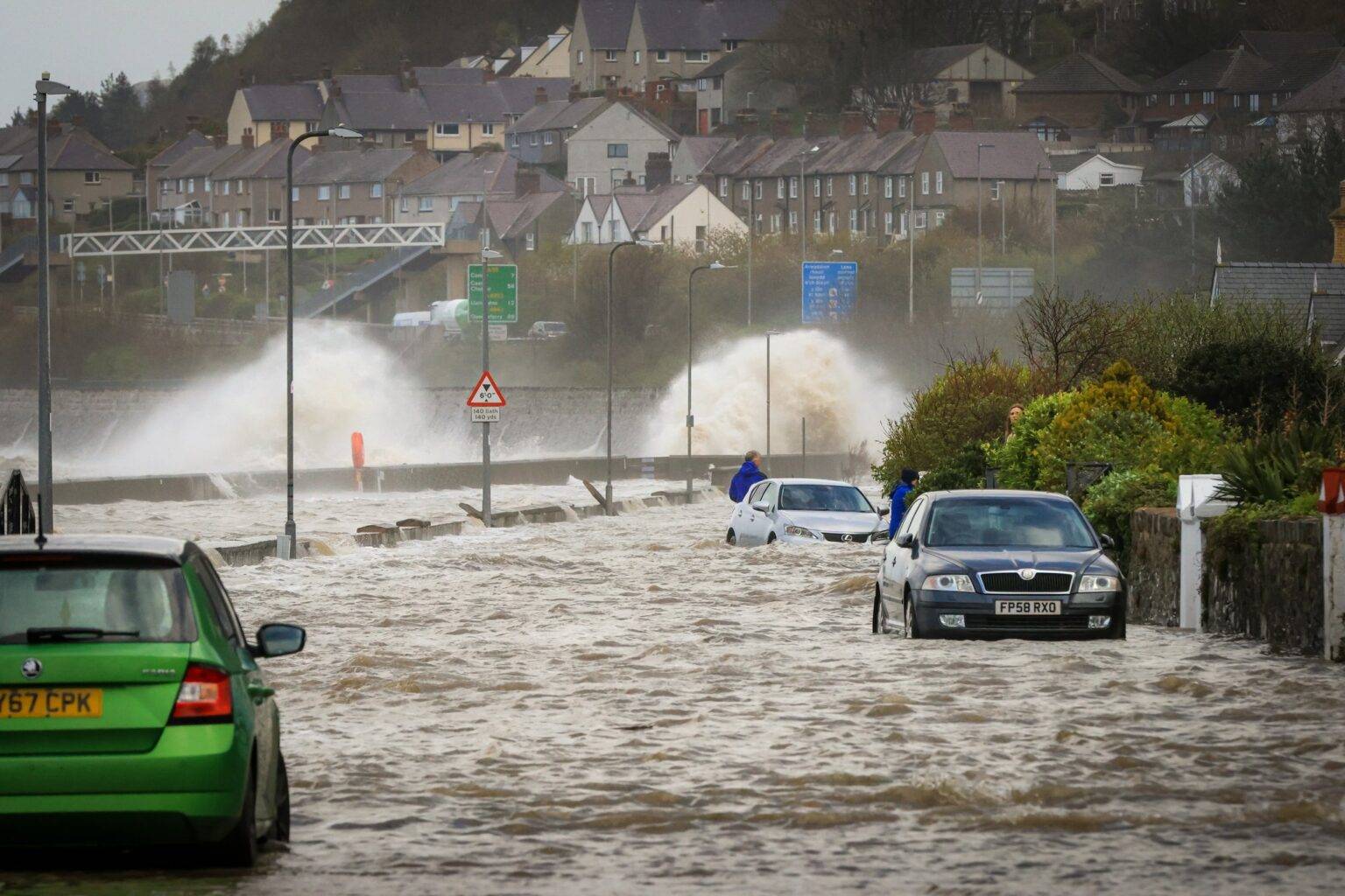 Storm Pierrick causes flooding in North Wales – Chaos, evacuations and closures