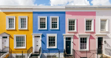 There are only 6 London postcodes where you can rent for under £800