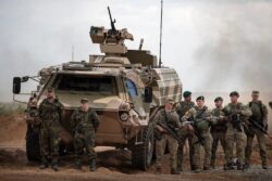 Germany plans to halve military aid for Ukraine