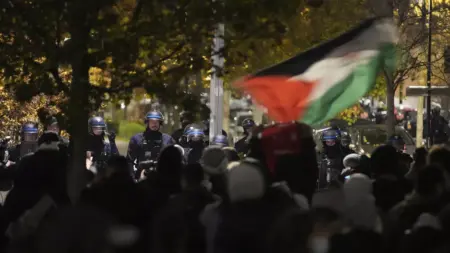 Protests and tensions surround France-Israel football match in Paris