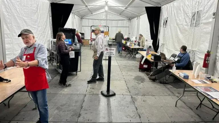 Voting starts in North Carolina in makeshift tents