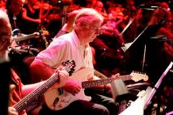 Guitarist Vick Flick dies aged 87