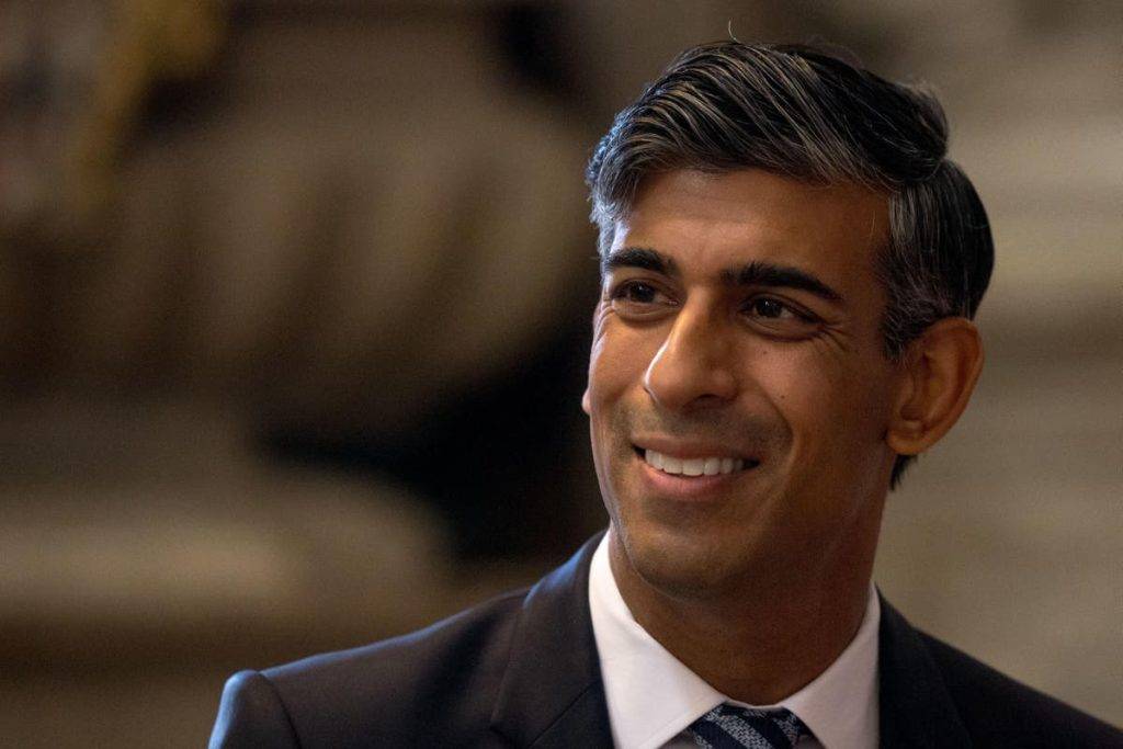 Rishi Sunak bags new job in California – but allies insist he won’t give up Commons seat Rishi Sunak bags new job in California – but allies insist he won’t give up Commons seat