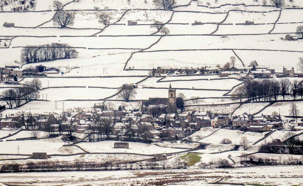 New snow warnings as cold snap causes travel chaos, school closures and flooding New snow warnings as cold snap causes travel chaos, school closures and flooding