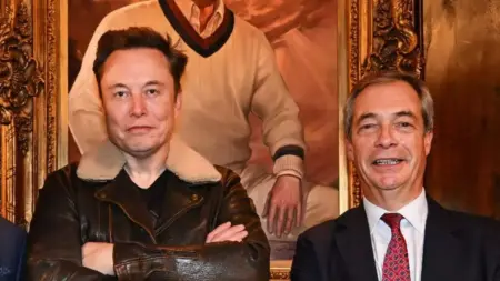 Farage and Musk in war of words after billionaire says Reform leader should quit