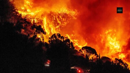 Hollywood Hills evacuated as LA fire spreads