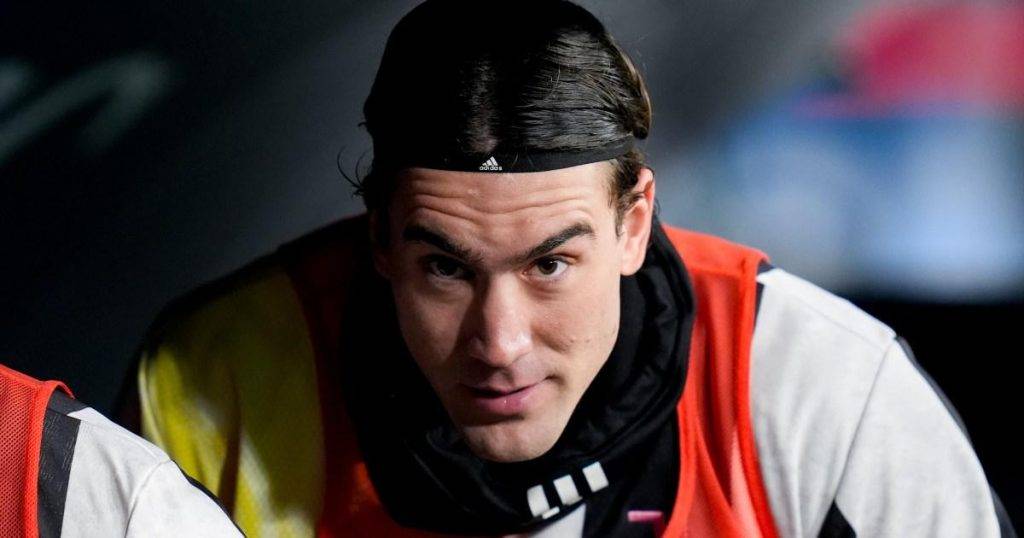 Chelsea and Arsenal target Dusan Vlahovic rejects huge offer to leave Juventus | Football Chelsea and Arsenal target Dusan Vlahovic rejects huge offer to leave Juventus | Football