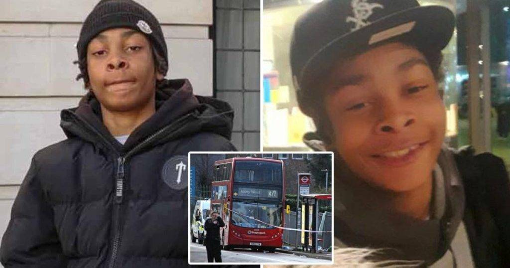 Boy, 14, killed on bus was ‘stabbed almost instantaneously with machetes’ Boy, 14, killed on bus was ‘stabbed almost instantaneously with machetes’