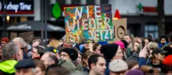 Thousands march to protest against the AfD and Musk – as election campaign begins