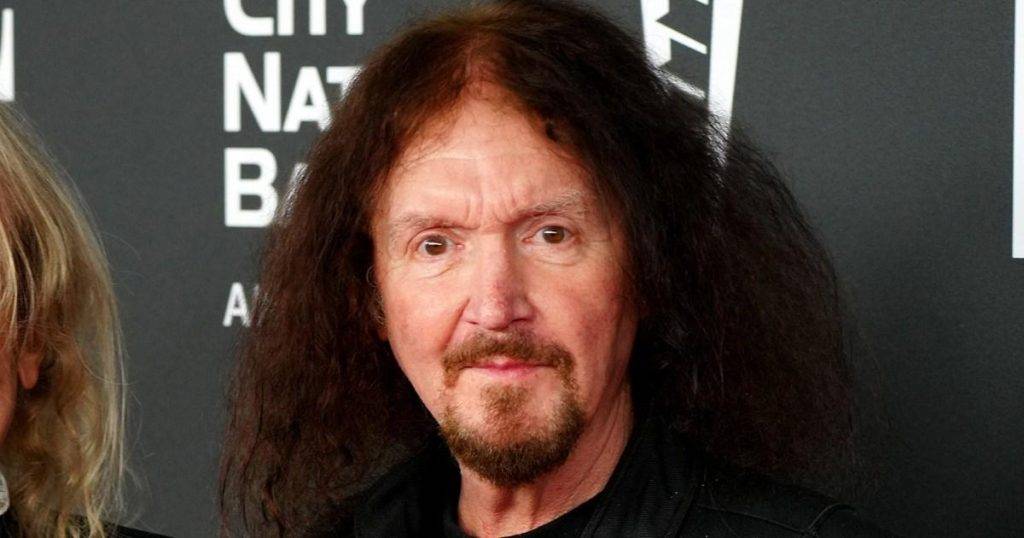 Judas Priest drummer Les Binks dies aged 73 Judas Priest drummer Les Binks dies aged 73