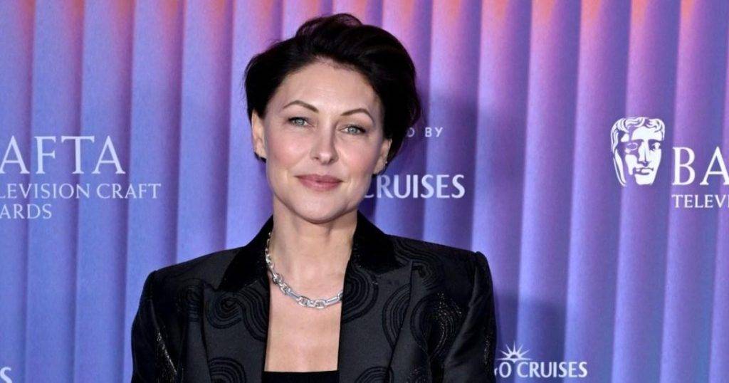 Emma Willis makes strong comeback on red carpet weeks after heart surgery Emma Willis makes strong comeback on red carpet weeks after heart surgery