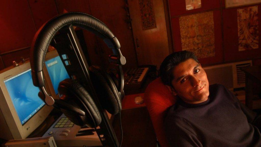 A tale of two IPL tunes