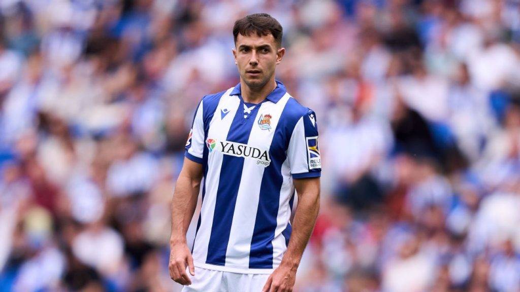 Transfer rumors news Real Madrid eye Zubimendi Huijsen