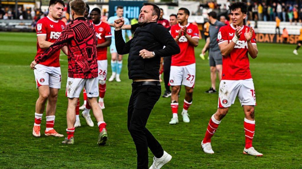 Wrexham a ‘circus,’ says Charlton boss before League One showdown