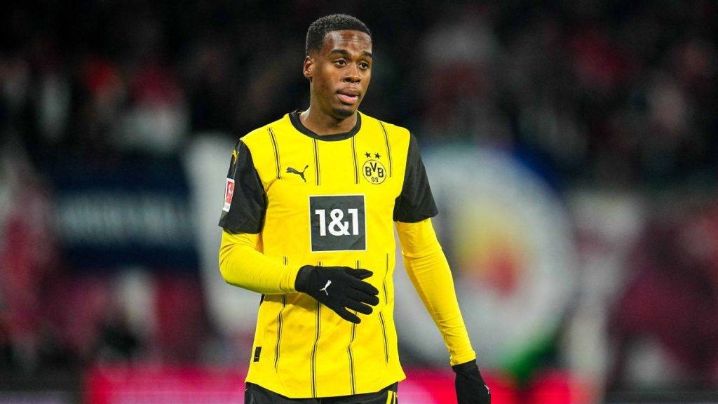 Transfer rumors, news: Chelsea aim to sign Dortmund’s Gittens Transfer rumors, news: Chelsea aim to sign Dortmund’s Gittens