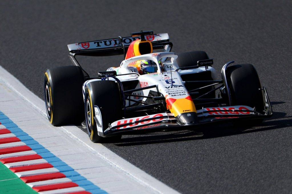 Why both Racing Bulls were ahead of Verstappen on Friday in Japan