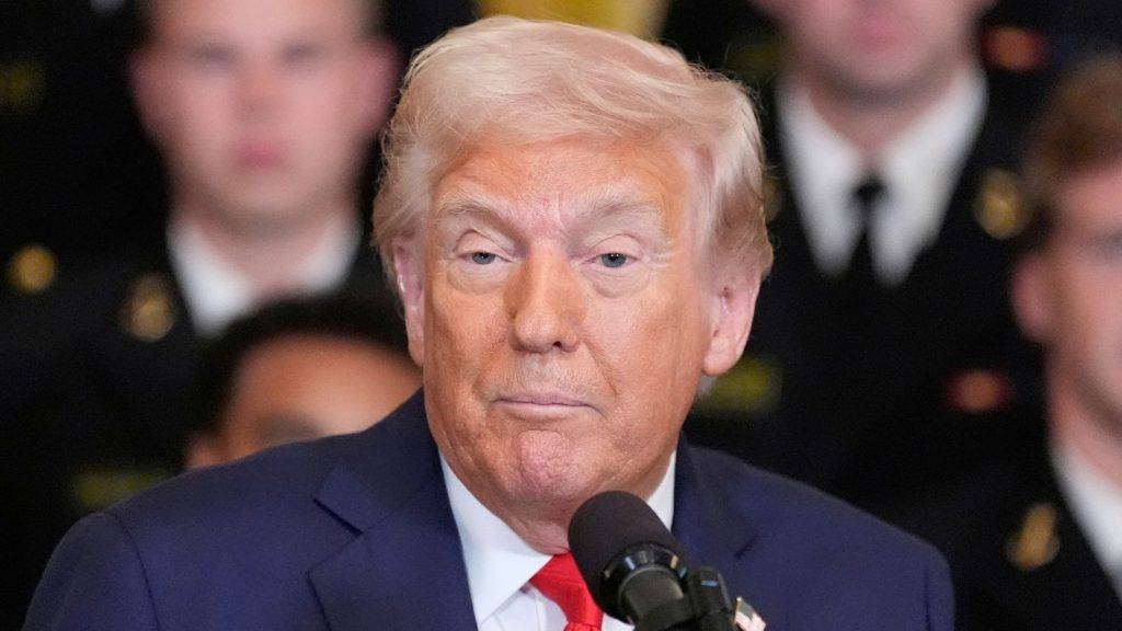 US judge warns Trump administration could be in criminal contempt over El Salvador deportations