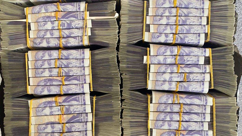 Money laundering gang who exploited Russia-Ukraine war jailed after being caught with £190,000 in cash Money laundering gang who exploited Russia-Ukraine war jailed after being caught with £190,000 in cash