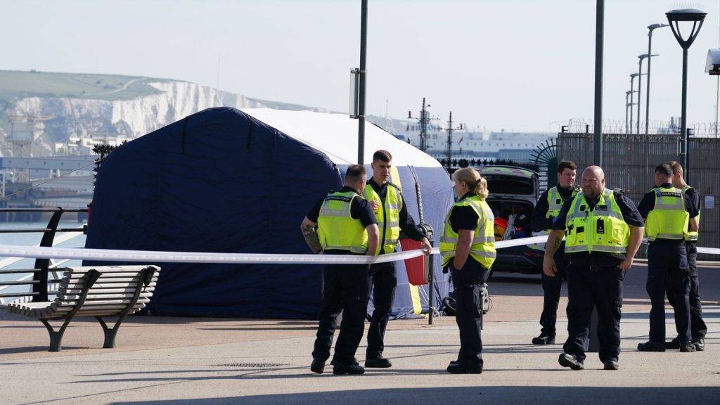 Migrant dies trying to cross Channel in small boat Migrant dies trying to cross Channel in small boat