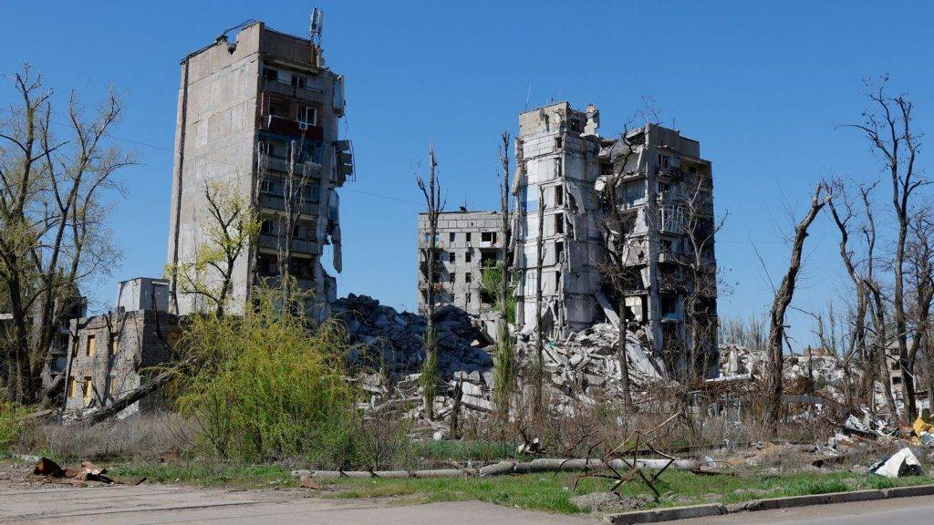 Drone attacks, combat and shelling continue despite Putin’s ‘Easter truce’, Zelenskyy says