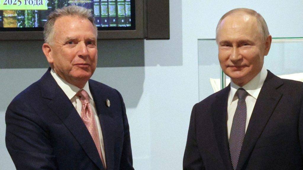 US envoy meets Putin – as Trump tells Russia to ‘get moving’ on peace deal