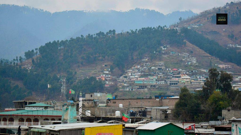 India launches air strikes on Pakistan – Latest!