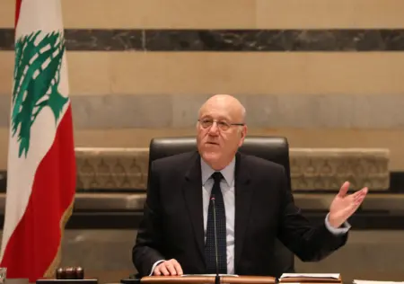 Lebanon PM Calls for Israeli & US Withdrawal
