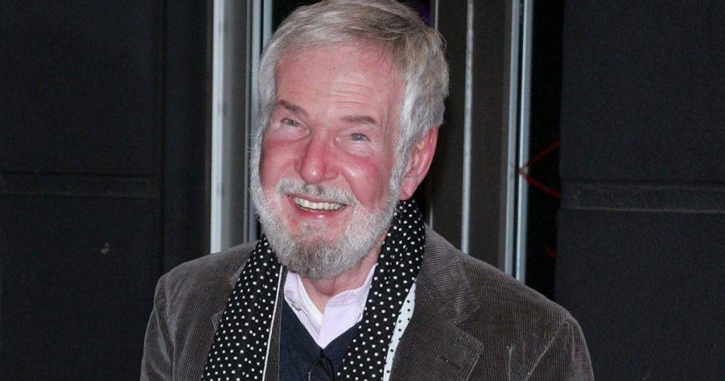 Oscar-winning Kramer vs. Kramer director Robert Benton dies aged 92