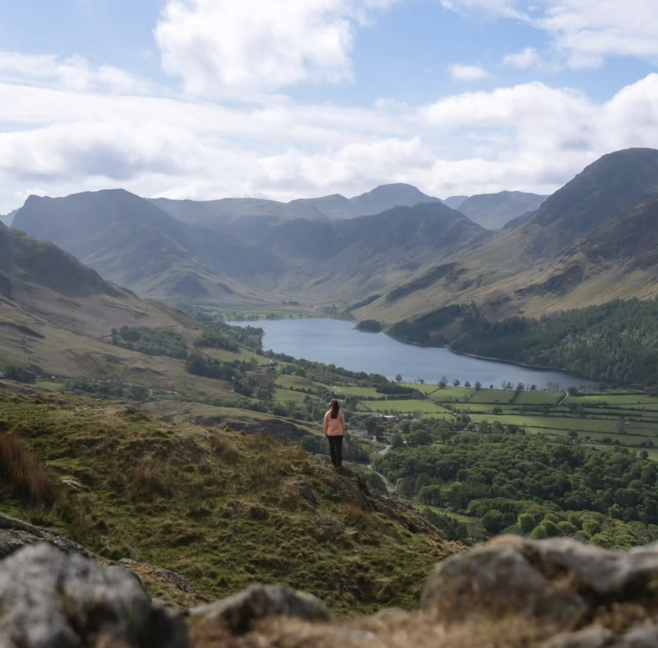 UK Weekend News Briefing May 2025: News, Events & Fixtures 19 - WTX News Breaking News, fashion & Culture from around the World - Daily News Briefings -Finance, Business, Politics & Sports News The Buttermere valley and Lake - In the Lake District