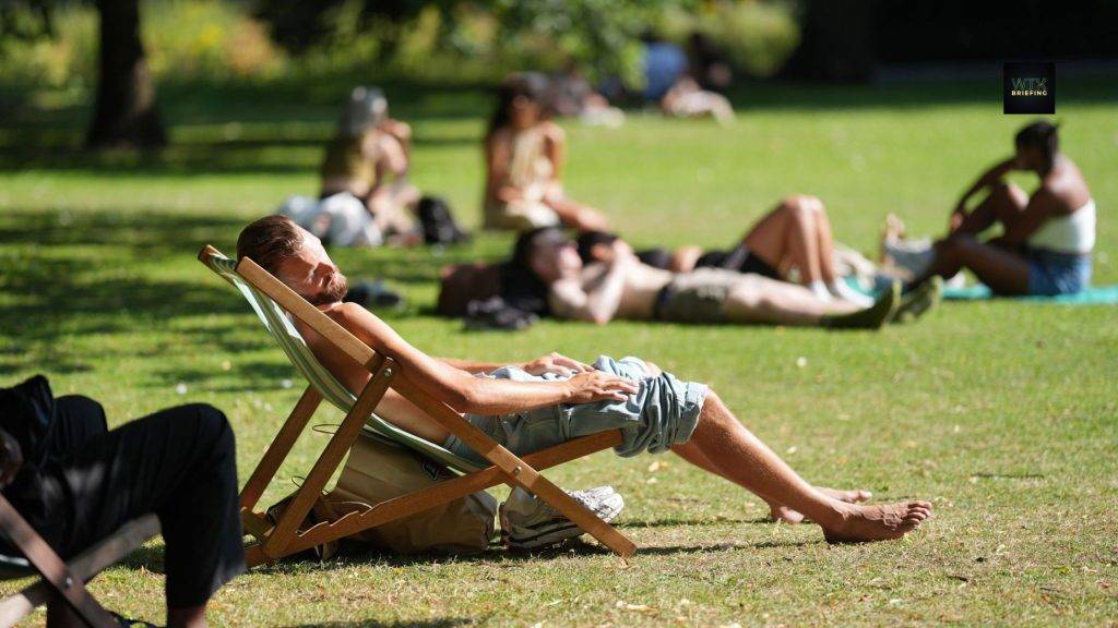 UK hottest day of the year – England local election – US economy shrinks UK hottest day of the year – England local election – US economy shrinks