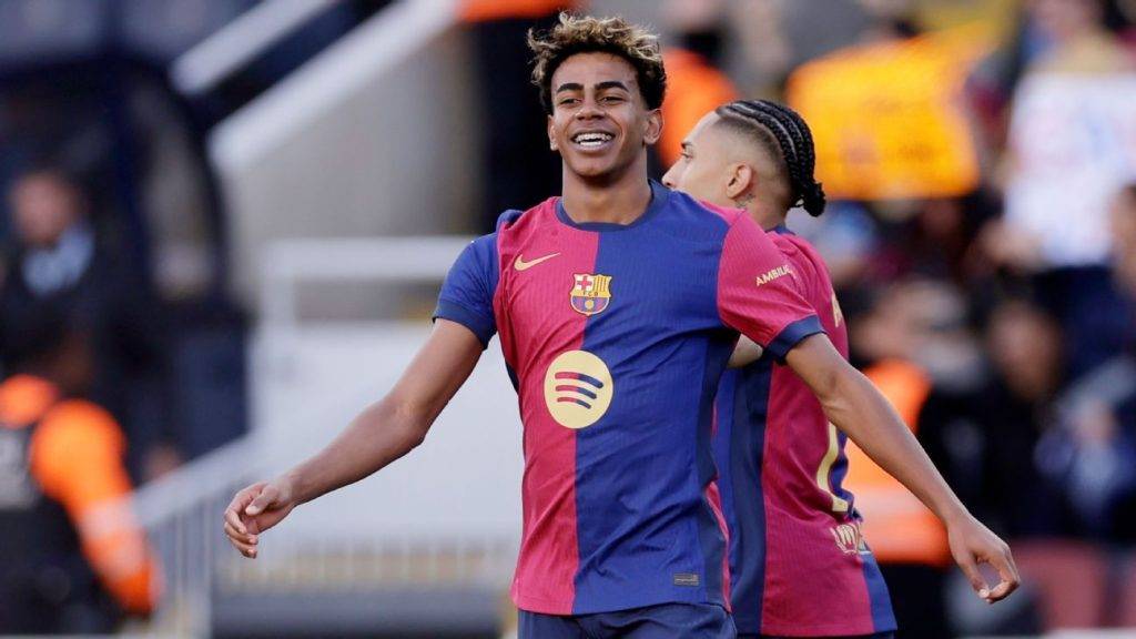 Barcelona’s Deco certain Lamine Yamal will sign new contract