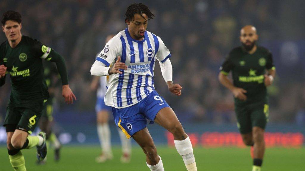 Transfer rumours, news: Arsenal, Liverpool, Chelsea eye Pedro