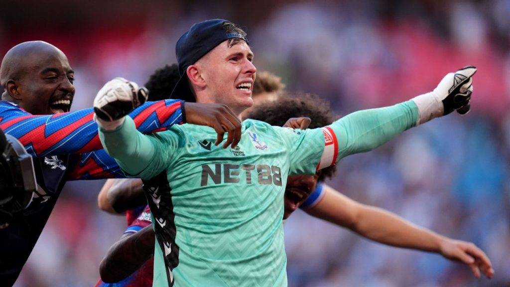 Crystal Palace’s Dean Henderson laughs off red-card reprieve