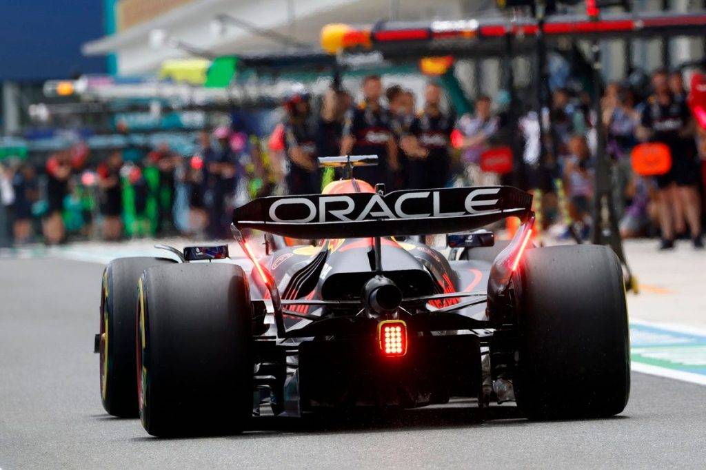 Why Verstappen has a new floor in Miami – but his engine could be holding him back Why Verstappen has a new floor in Miami – but his engine could be holding him back