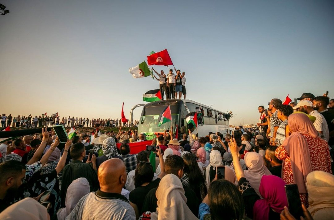 The people are clearly with the people off Gaza. Stop the genocide!