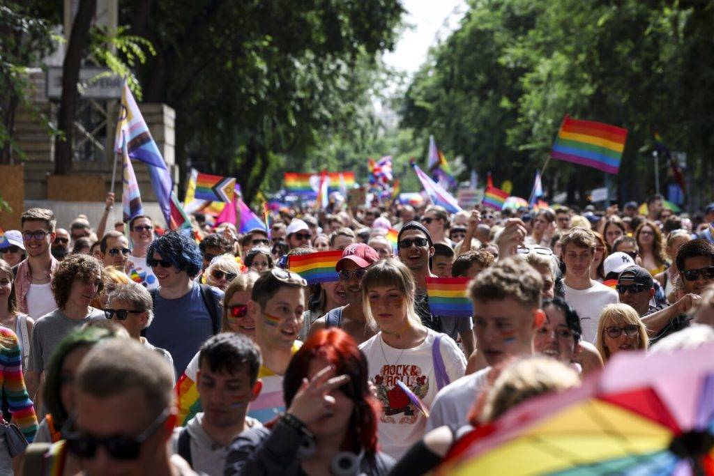 Budapest police say won’t prosecute Pride participants