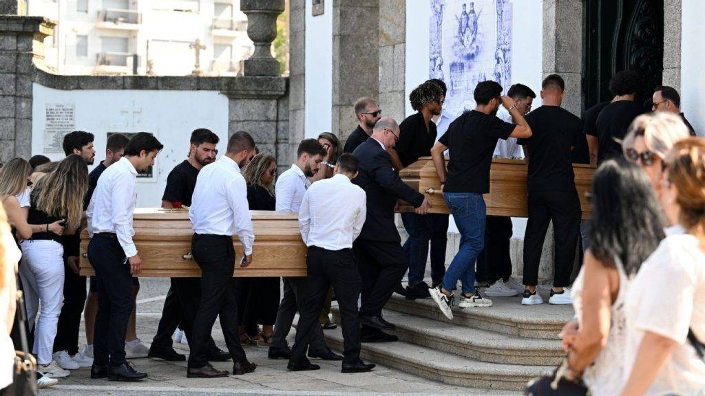 Diogo Jota funeral: Liverpool players and family pay respects