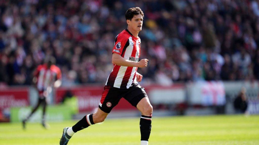 Brentford captain Christian Nørgaard joins Arsenal Brentford captain Christian Nørgaard joins Arsenal