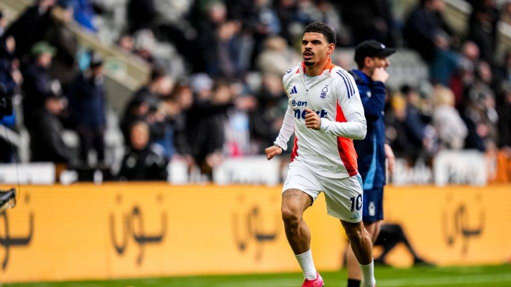 Transfer rumors, news: Spurs turn to Gibbs-White amid City interest Transfer rumors, news: Spurs turn to Gibbs-White amid City interest