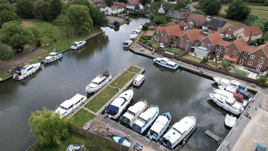 Teenage boy’s body recovered from River Waveney in Suffolk