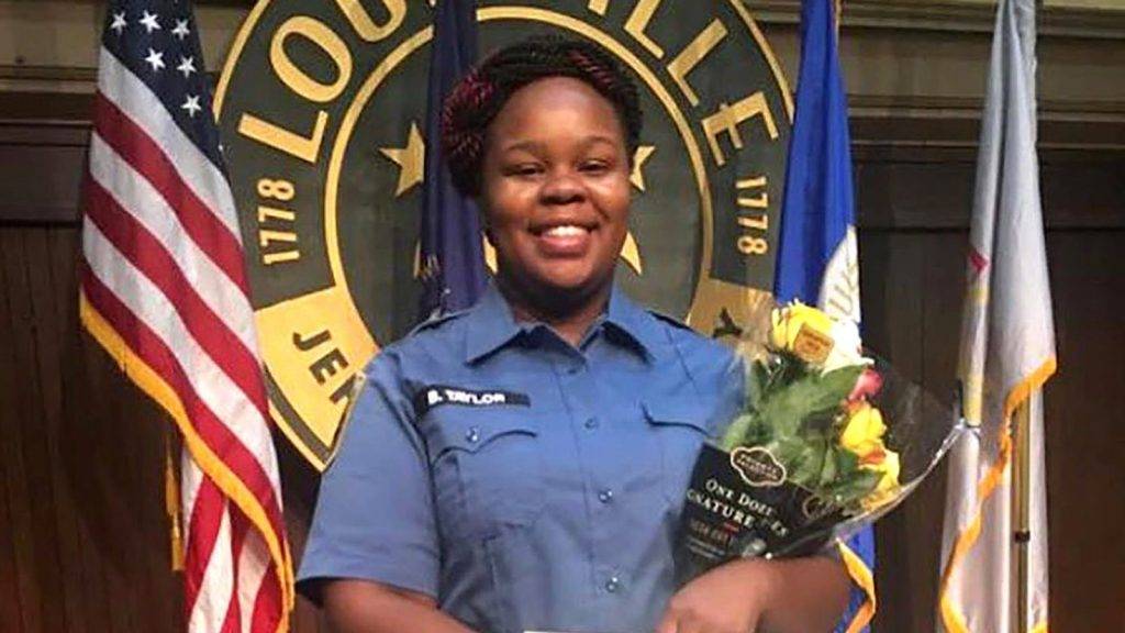 Former Kentucky police officer Brett Hankison sentenced to three years in prison over Breonna Taylor death Former Kentucky police officer Brett Hankison sentenced to three years in prison over Breonna Taylor death